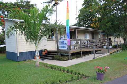 Burdekin Cascades Caravan Park - New South Wales Tourism  2