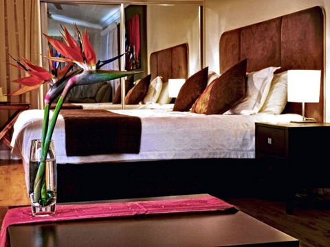 Camelot Boutique Accommodation - New South Wales Tourism  0