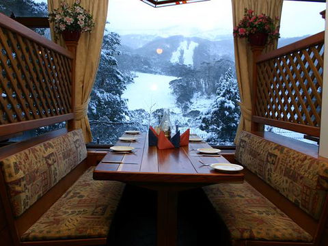Candlelight Lodge: Thredbo Village - New South Wales Tourism  0