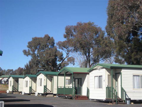 Canobolas Caravan Park - New South Wales Tourism  0