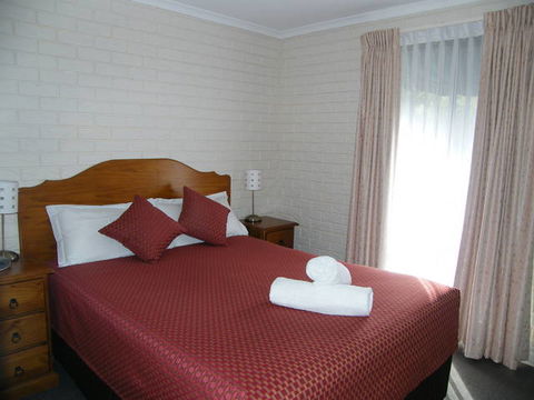 Capri Apartments - New South Wales Tourism  0