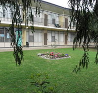 Capri Lodge Apartments - New South Wales Tourism 