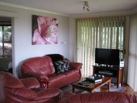 Celestine Retreat - New South Wales Tourism  3