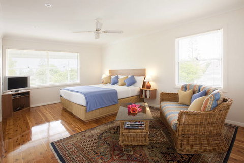 Central Coast Cottages At Toowoon Bay - New South Wales Tourism  2