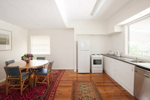 Central Coast Cottages At Toowoon Bay - New South Wales Tourism  5