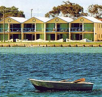 Cetacea Luxury Apartments