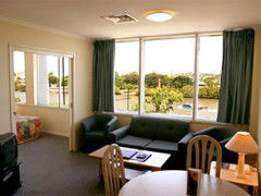 Chasely Apartment Hotel - New South Wales Tourism  2