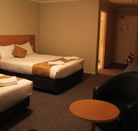 Ciloms Airport Lodge