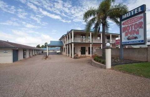 Clifford Gardens Motor Inn - New South Wales Tourism  2