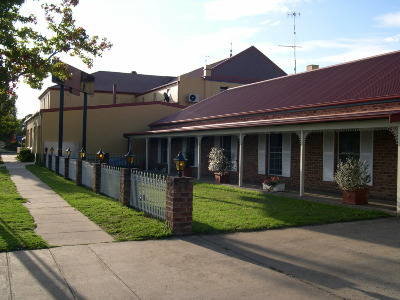 Club Motel - New South Wales Tourism  0