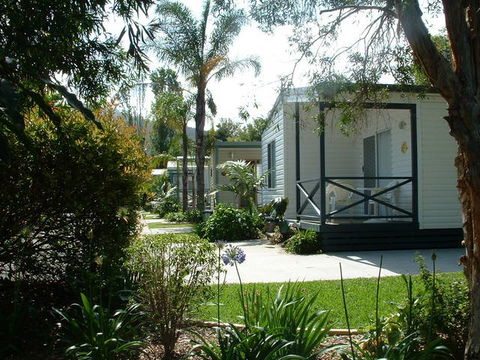 Coastal Palms Holiday Park - New South Wales Tourism  0