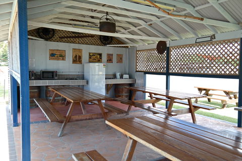 Colonial Holiday Park & Leisure Village - New South Wales Tourism  4
