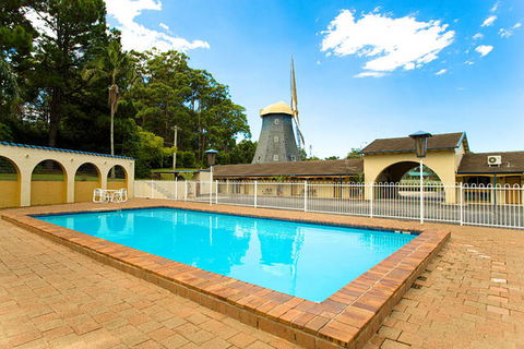 Comfort Inn Big Windmill - New South Wales Tourism  4