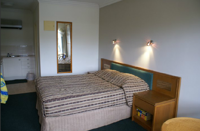 Coopers Colonial Motel - New South Wales Tourism  0