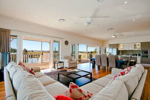 Cornwallis House - New South Wales Tourism  3