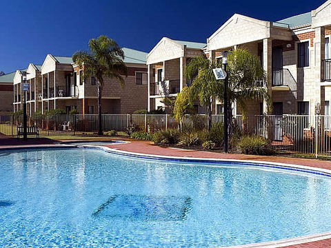 Country Comfort Inter City Hotel & Apartments - New South Wales Tourism  0
