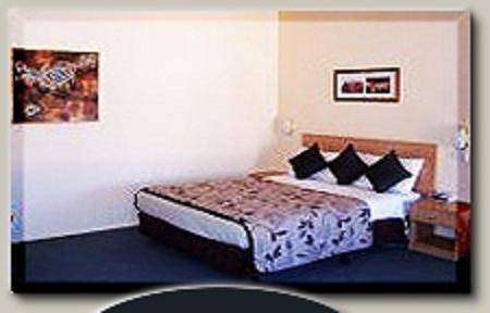 Country Gardens Motor Inn - New South Wales Tourism  2