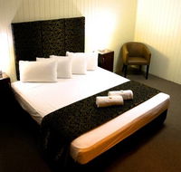 Country Plaza Motor Inn - New South Wales Tourism 