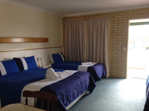 Country Rose Motel - New South Wales Tourism  0