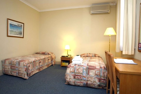 Criterion Hotel Perth - New South Wales Tourism  3