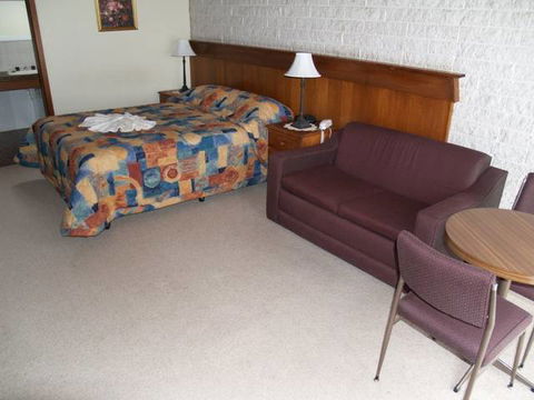 Darlot Motor Inn - New South Wales Tourism  3