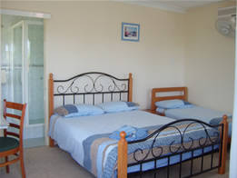 Beale's BedFish & Breakfast - New South Wales Tourism  0