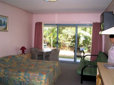 Diggers Rest Motel - New South Wales Tourism  0