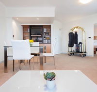 Diplomat Hotel - New South Wales Tourism 