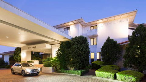 Diplomat Hotel - New South Wales Tourism  1