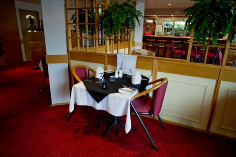 Centrepoint Motor Inn - New South Wales Tourism  11