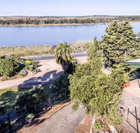 River Shack Rentals - Purnong Rd Mannum - New South Wales Tourism 