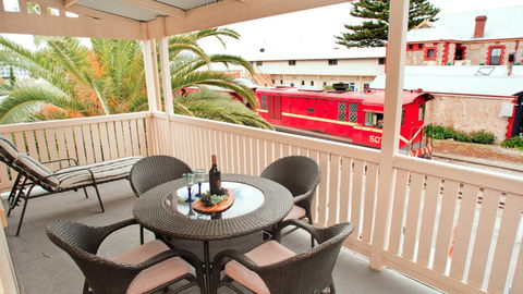Coral Terrace - New South Wales Tourism  0
