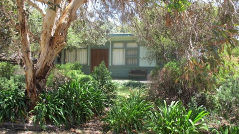 Whittington Holiday Home - New South Wales Tourism  0