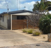 Moonta Bay Retreat - New South Wales Tourism 