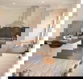 Ocean Swell - New South Wales Tourism 