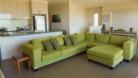 HORIZONS Part Of BLUE FIN HOLIDAY HOMES - New South Wales Tourism  0
