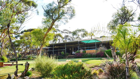 River Shack Rentals - Cadell - New South Wales Tourism  0