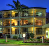 LAmor Holiday Apartments - New South Wales Tourism 