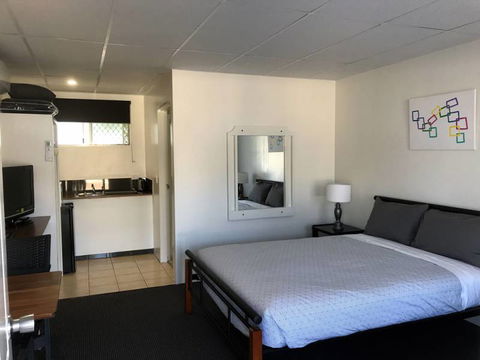 Cooks Endeavour Motor Inn–Tweed Heads - New South Wales Tourism  3