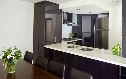 Breathtaker All Suite Hotel & Spa - New South Wales Tourism  9