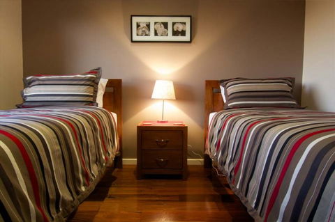 Karrak Reach Forest Retreat - New South Wales Tourism  3