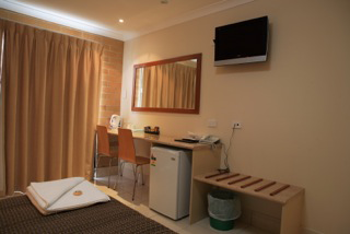 Emerald Central Palms Motel - New South Wales Tourism  25