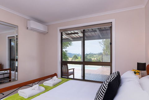 Jacaranda Cottages - New South Wales Tourism  10
