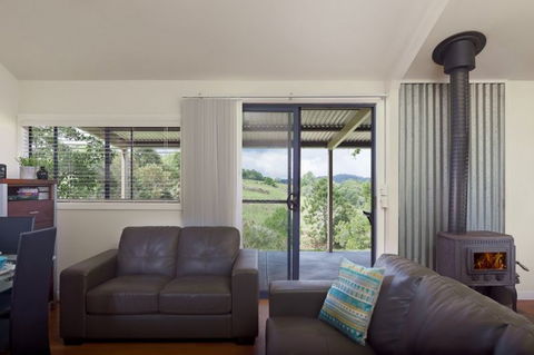 Jacaranda Cottages - New South Wales Tourism  3
