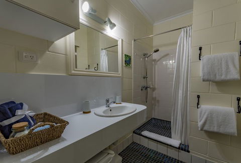 Kookaburra Lodge Motel - New South Wales Tourism  1