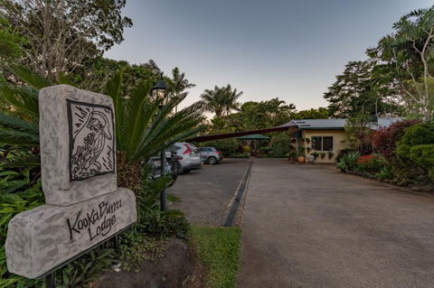 Kookaburra Lodge Motel - New South Wales Tourism  5