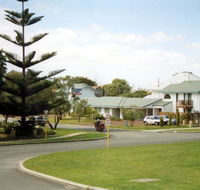 Dolphin Lodge - New South Wales Tourism 