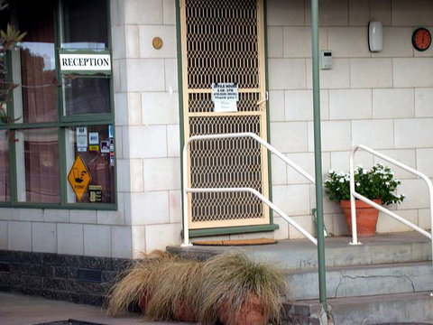 Donald Riverside Motel - New South Wales Tourism  2