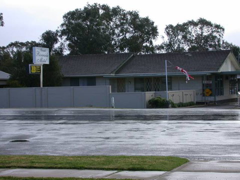Donald Riverside Motel - New South Wales Tourism  3