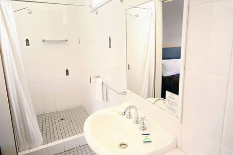 Downs Motel - New South Wales Tourism  5